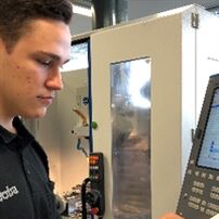 Ausbildung als Zerspanungsmechaniker bei der Stoba Präzisionstechnik GmbH & Co. KG