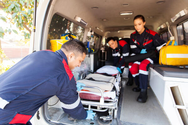 Notfallsanitäter / Rettungsassistent » Ausbildung & Freie Stellen | Azubiyo