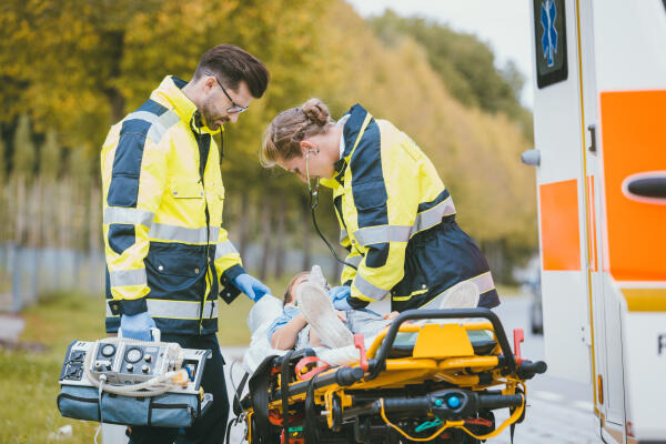 Notfallsanitäter / Rettungsassistent » Ausbildung & Freie Stellen | Azubiyo