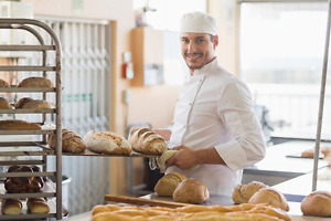 Bäcker beim backen Bäcker beim backen