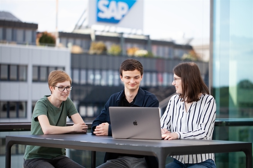 SAP SE: Finde einen Studien- oder Ausbildungsgang, der zu Dir passt