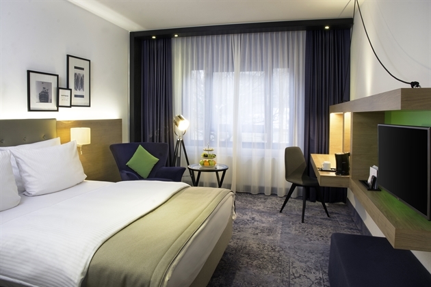 Holiday Inn Stuttgart: Zimmer im Holiday Inn Stuttgart