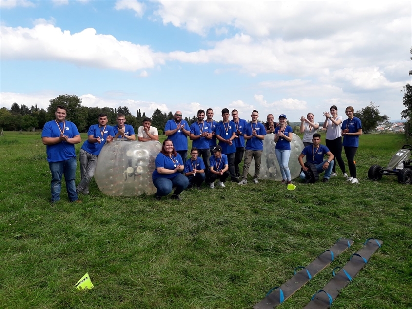 Lukas Gläser GmbH & Co. KG: Teambuilding ist uns wichtig.