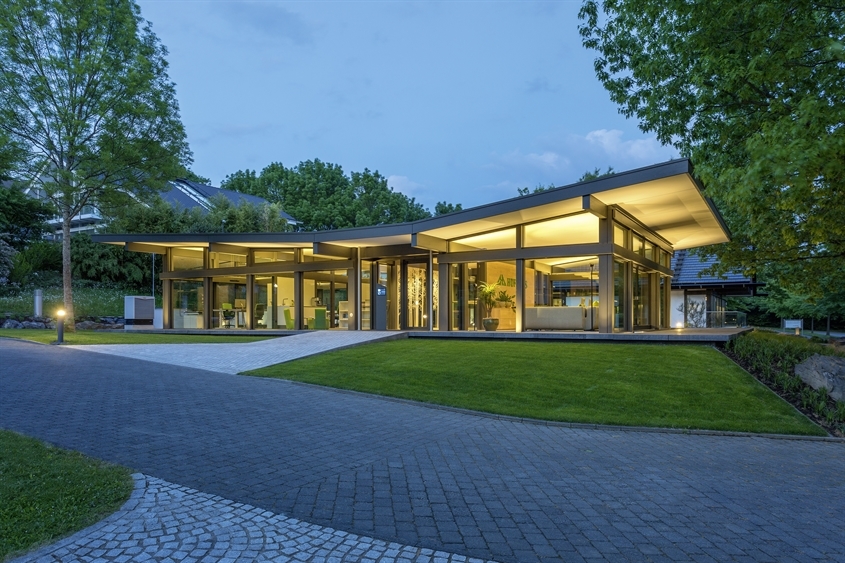 HUF HAUS GmbH & Co. KG: Musterhaus Ausblick im HUF Dorf