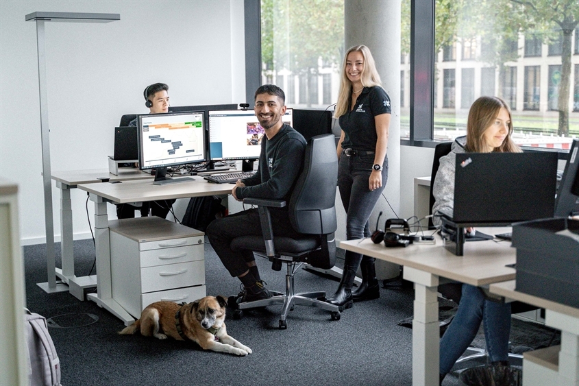 Deutsche Windtechnik AG: Bring deinen Co-Worker mit zur Arbeit 🐕