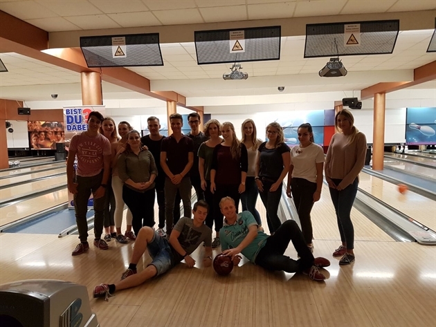 PSD Bank Rhein-Ruhr eG: Azubi-Event auf der Bowling Bahn