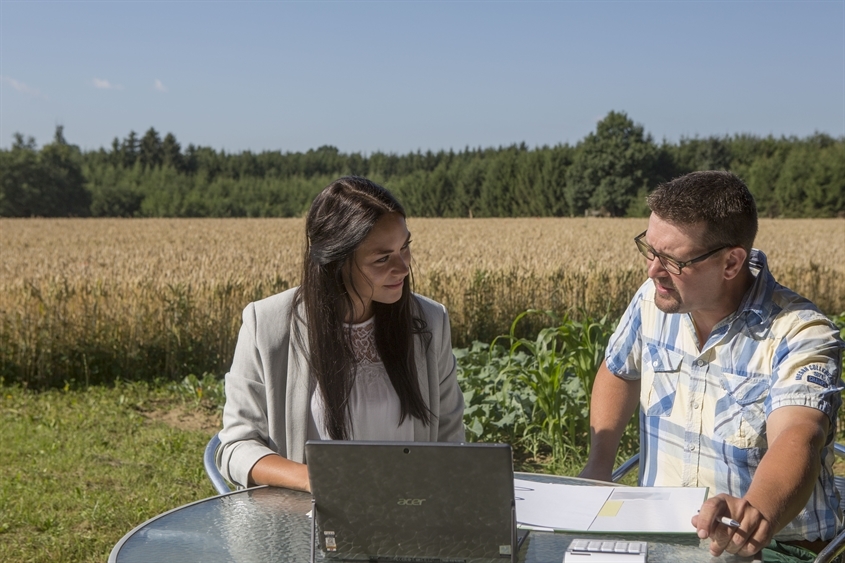 Treukontax Steuerberatungsgesellschaft mbH: Ob Landwirtschaft, Gewerbe oder Dienstleistung - Du betreust unsere Mandaten mit Leidenschaft