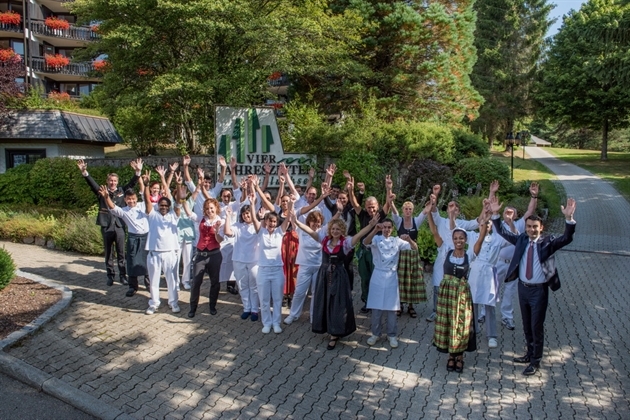 Hotel Vier Jahreszeiten am Schluchsee: Komm zu uns ins Team!