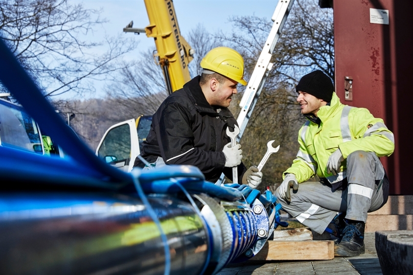 Stadtwerke Tübingen GmbH: Anlagenmechaniker: ohne Rohre läuft nichts