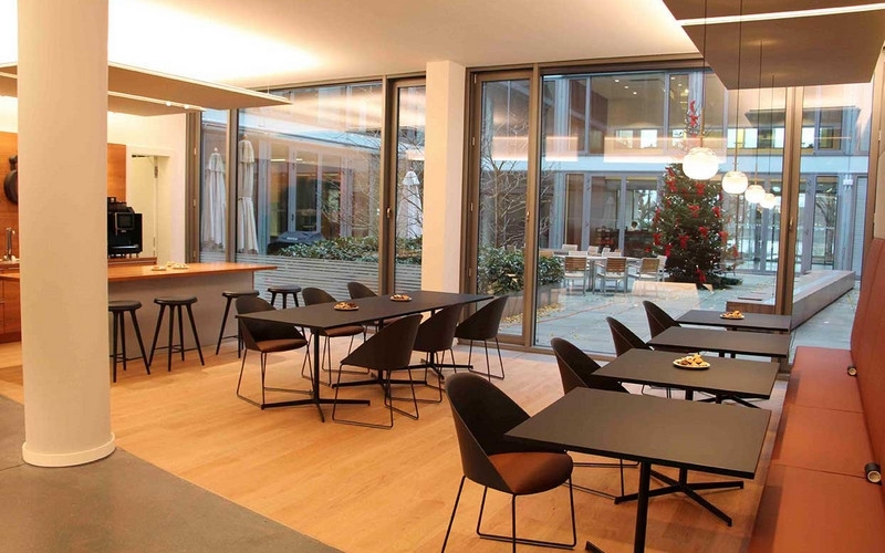 Institut der deutschen Wirtschaft Köln e.V.: Cafe